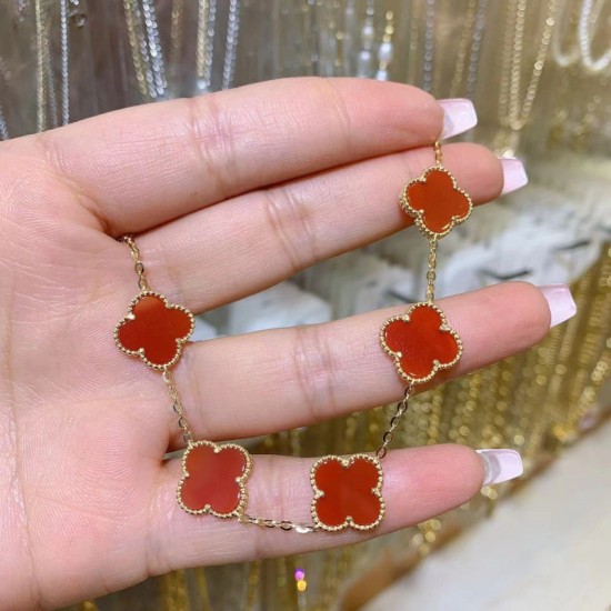 Four -leaf grass and five -flower bracelet female high version plated thick gold 18K rose gold double -faced red agate live group purchase