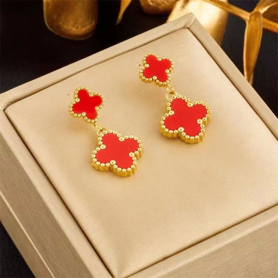 Do not lose color titanium titanium steel earrings female Korean version of exquisite and fashionable temperament, simple, high -end sensory earrings flowing earrings