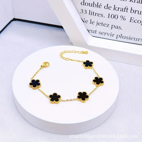 Cross -border beautiful temperament new wide -edge plum blossom bracelet necklace double -sided figure pork flowers bracelet collarbone chain jewelry