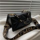 Hot Selling Simple Casual Women's Handbag Fashion 2024 New Wide Strap Shoulder Bag Chain Small Crossbody Bag