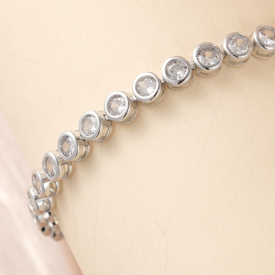 Korean new vermiculite bracelet female light luxury all -round jewelry INS high -level love four -leaf grass fine bracelet