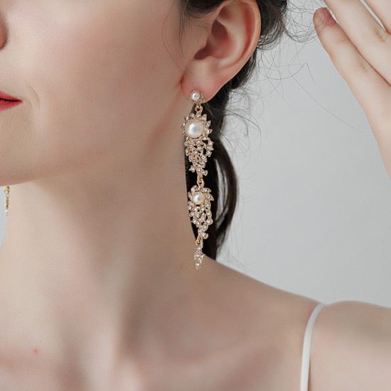 European and American retro alloy rhinestone earrings advanced sensor earrings female daily jewelry earrings light luxury atmospheric bride earrings