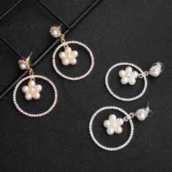 Miallo Creative model Europe and the United States exaggerate personalized round earrings star inlaid earpiece earrier high -level sensory pearl ear decoration