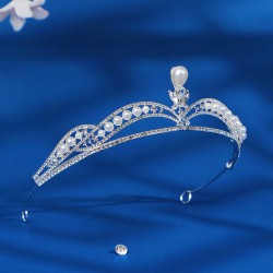 Korean -style bride headdress vermiculite Little Crown Princess birthday party performance jewelry high -end sensor union banded crown crown