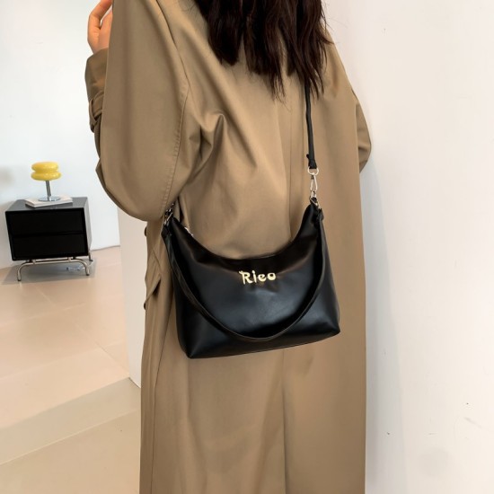 2024 Summer new ladies bags fashion versatile personality subtraction bag simple solid color niche design messenger bag