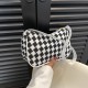 Korean version of the net red messenger bag popular plaid small bag women's bag 2024 new tide simple shoulder axillary bag