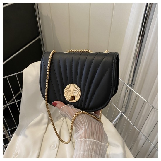 Western temperament shell bag new lock chain chain messenger bag women's fashion fashion simple casual saddle bag