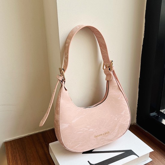 New temperament Simple ladies shoulder bag summer fashion versatile diagonal bag niche design crescent bag