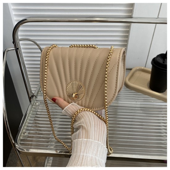 Western temperament shell bag new lock chain chain messenger bag women's fashion fashion simple casual saddle bag