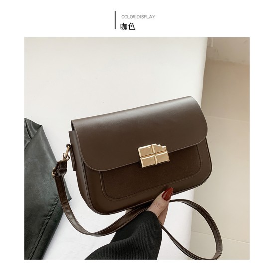 2024 new fashionable shoulder messenger bag Four Seasons Besters Women's Advanced texture saddle bag small bag female wholesale