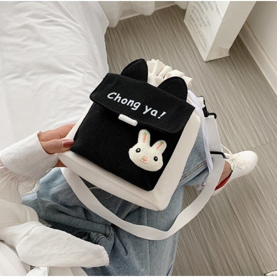 Niche Korean version of cute canvas Bausson line retro literary female student crossbody bag new fashion versatile leisure bag