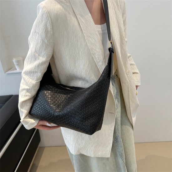 Retro fashion underarms Large -capacity bag female 2024 new summer commutation tote bag niche cross -shoulder bag