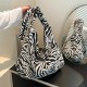 Japanese minimalist canvas bag female 2024 new fashion leopard shoulder shoulder messenger bag