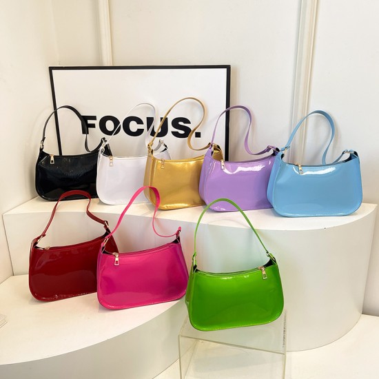 Cross -border new bag female 2024 autumn new foreign axillary ligament under the underarm bag patent leather solid color bright shoulder bag