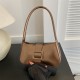 This year's popular handbag 2024 new casual simple shoulder bag niche bag women's summer fashion underarms bag