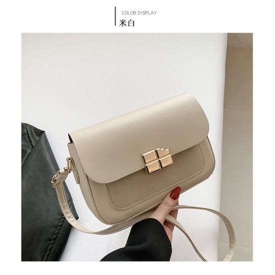 2024 new fashionable shoulder messenger bag Four Seasons Besters Women's Advanced texture saddle bag small bag female wholesale