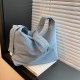 Korean Lazy Wind Tot Bag Girl 2024 New denim cloth large -capacity commute shoulder mesengers barrel wrap women