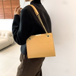 Commodity small square bag 2024 new high -end sensitive bag women's trendy fashion tote bag chain wild -shoulder messenger bag