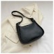 2024 new women's bags popular explosion versatile mesengers popular spring and summer new versatile Korean shoulder bag