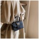 Fashion chain Xiaofang Bag 2024 new retro handbag casual shoulder bag women's crossbody bag cross -border