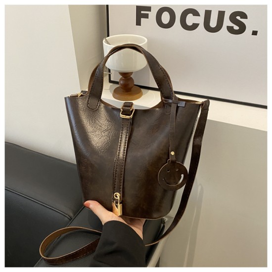 Leisure commute bucket bag 2024 summer new trend retro cross -bag retro personality large -capacity shoulder bag