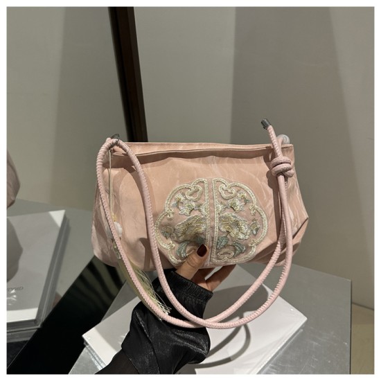 New Chinese national style embroidery women's bag 2024 summer new fold clouds bag personalized foreign gas -shoulder messenger bag