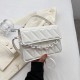 2024 new fashion trend retro handbags, small square bag chain bag, shoulder mesengers, cross -border women's bag