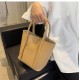 2024 new versatile bag bag large -capacity tide women's bag simple fashion niche design texture handbag female