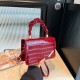 2024 new casual Korean version of fashion stone pattern bag simple retro shoulder hand -handed messenger small square women's bag