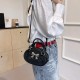 2024 new high -end sense spring and summer wild -shoulder messenger bag, butterfly knot handbag texture exquisite square bag