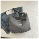 Nylon bag female tote bag large -capacity messenger bag 2024 new versatile INS shoulder bag commutation bag cross -border