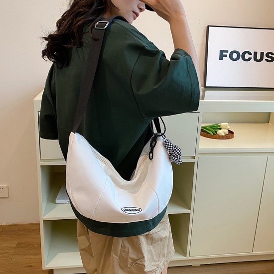 Large -capacity shoulder bag Japanese INS Simple Wind Wind Girls Universal Cross -Wore canvas Bag Student casual dumplings bag