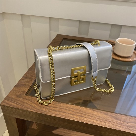 Simplicity small bag female 2024 summer new niche versatile small handbags fashion chain fashion chain shoulder mesengers bag