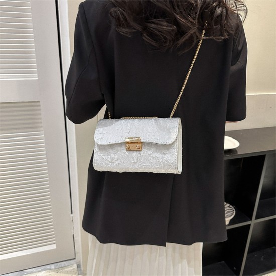 Western versatile messenger bag high -level niche bag female summer 2024 new fashion fold shoulder small bag