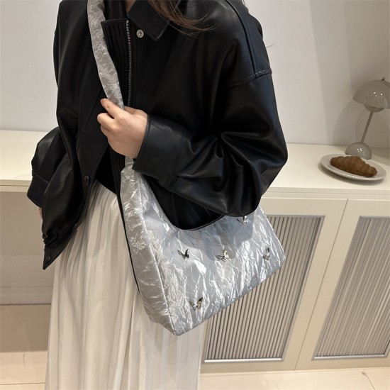 Korean version of the design sense ins Voly pumping rope fold clouds, underarm bags, fashion versatile shoulder crossbody bag foreign trade