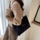 Large -capacity commuting bag female 2024 new fashion trendy wild students to class TES high -level sensory shoulder bag