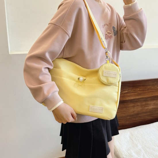 Ins wind niche wild girl shoulder mesengers, Japanese students simple solid color sports leisure and commute bag