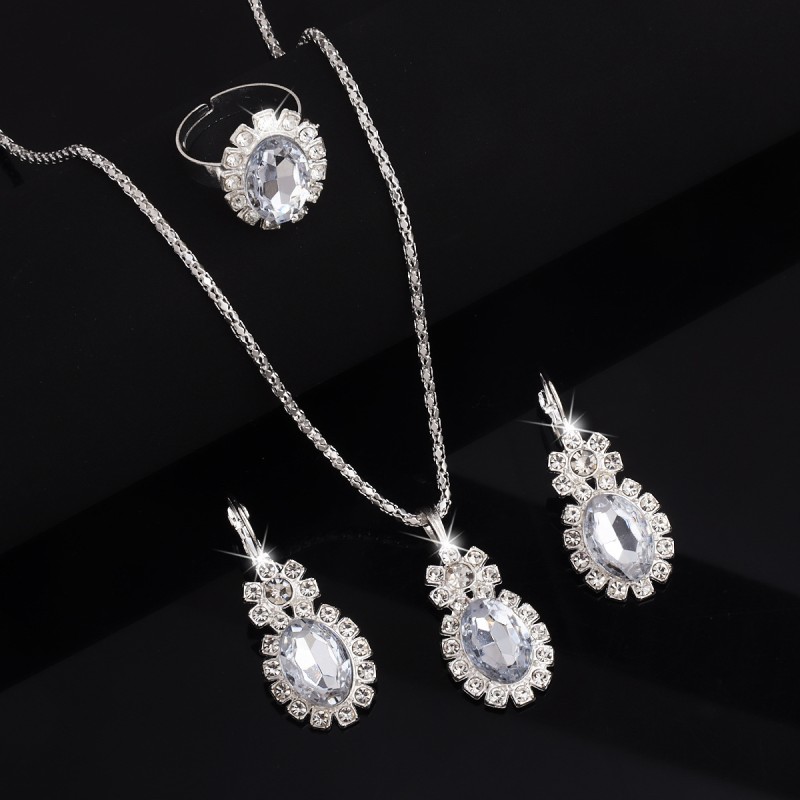 3-Piece Luxury Jewelry Set - Necklace, Earrings & Ring Diamond Bridal Set