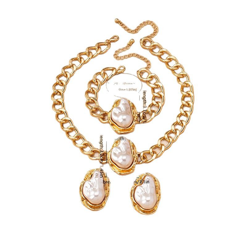 Retro Women Jewelry Set Featuring Pearl Pattern, Electroplated Alloy Material, 1 Set