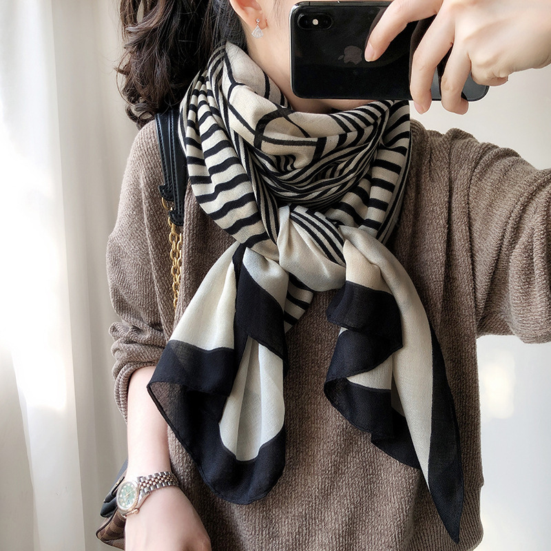 Korean autumn and winter scarf, shawl, dual-purpose silk scarf for women, versatile spring and autumn ultra-thin cotton and linen outer travel gauze scarf