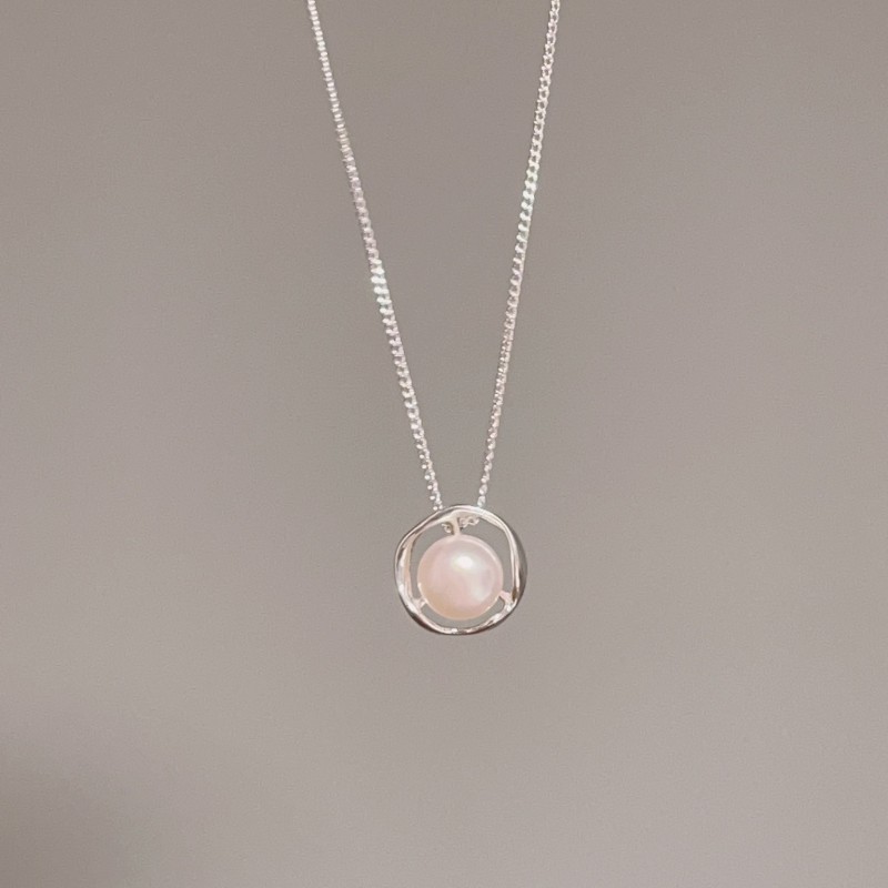Geometric Pearl Necklace for Women, Circle Pendant, Ins Light Luxury Niche High-End Clavicle Chain
