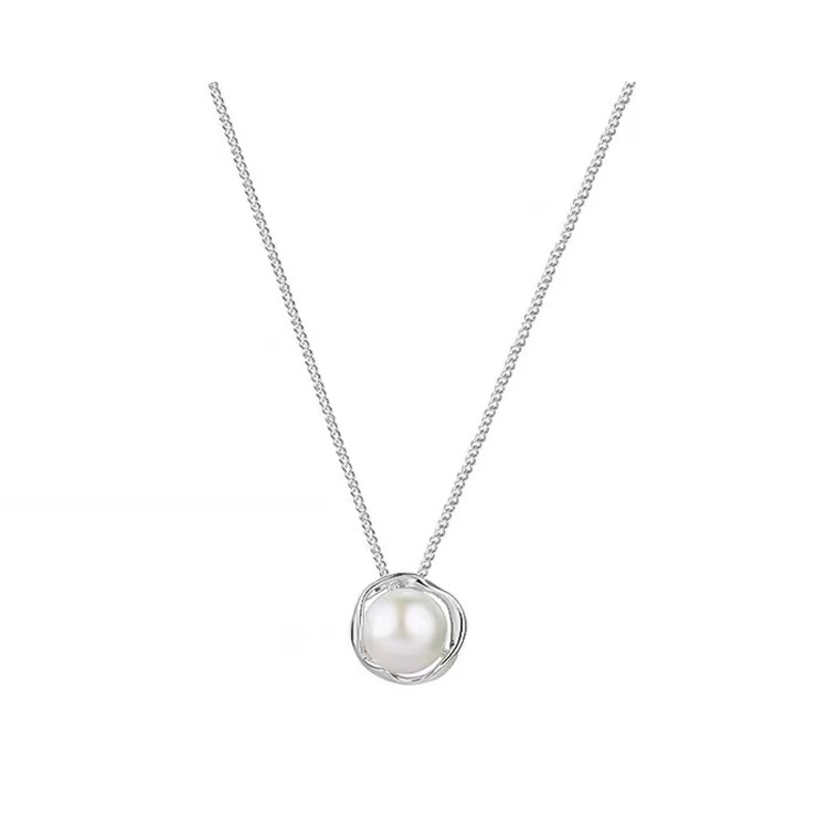Pure silver 999 French retro freshwater pearl necklace women's light luxury niche high-end pendant autumn and winter necklace wholesale