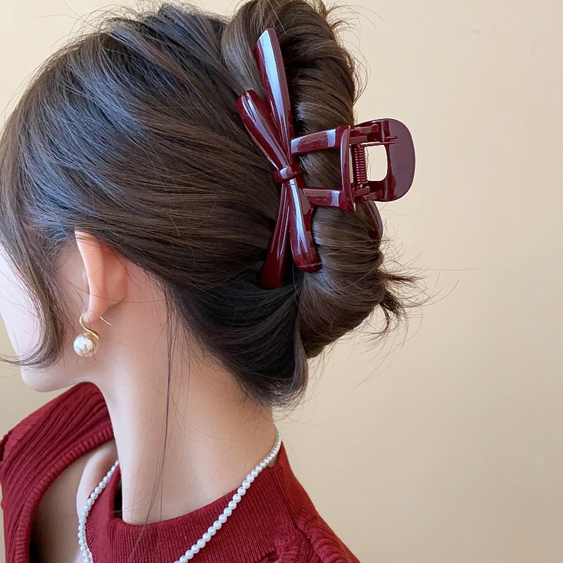 Low Price Clearance Hairpin South Korea Simple Commuter All-match Grab Clip Niche High-end Head Shark Clip Hair Accessories for Women