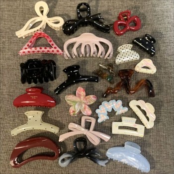Low Price Clearance Hairpin South Korea Simple Commuter All-match Grab Clip Niche High-end Head Shark Clip Hair Accessories for Women
