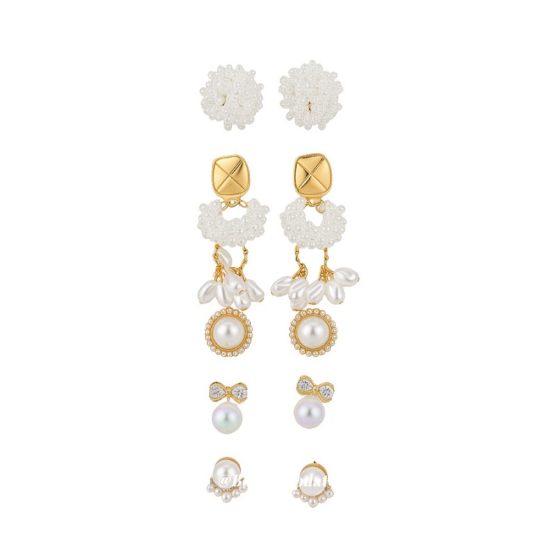 Silver needle studded diamond flower cluster bow earrings French style simple style earrings light luxury high-end earrings set for women