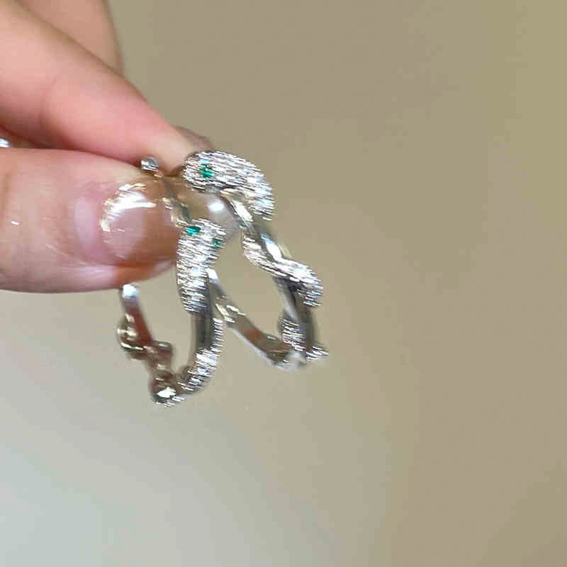 Luxury Silver Earrings - Beads and Hearts Collection