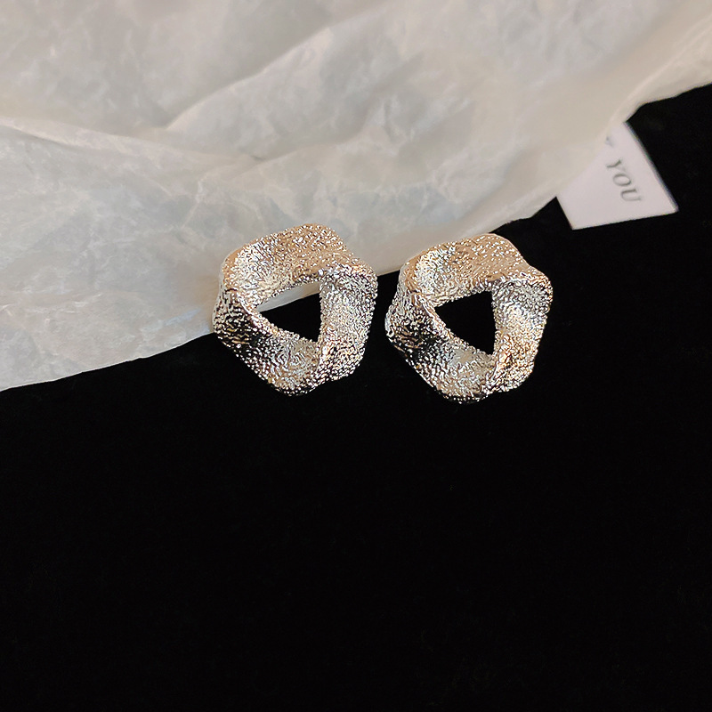 Luxury Silver Earrings - Beads and Hearts Collection