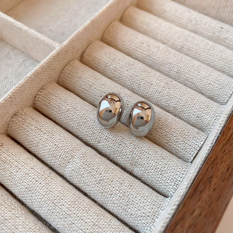 Luxury Silver Earrings - Beads and Hearts Collection