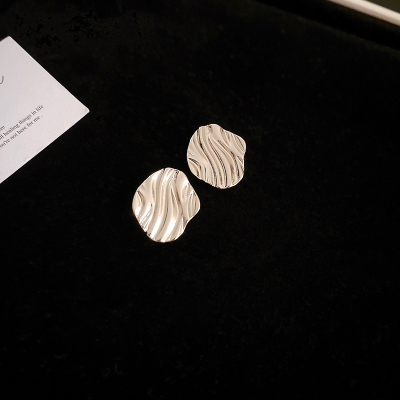 Luxury Silver Earrings - Beads and Hearts Collection