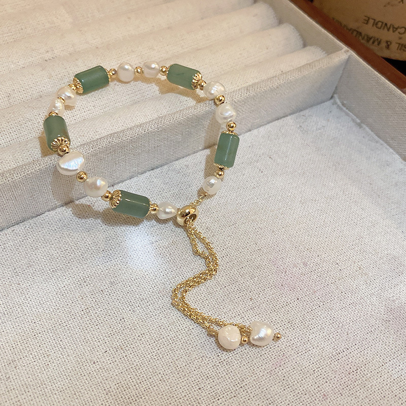 French Retro Baroque Crystal Pearl Bracelet, Light Luxury and High-End Bracelet, White, Fashionable and Versatile Hand Jewelry